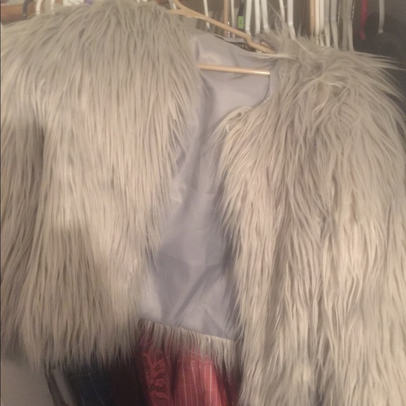 Fur coat - Picture 5 of 5